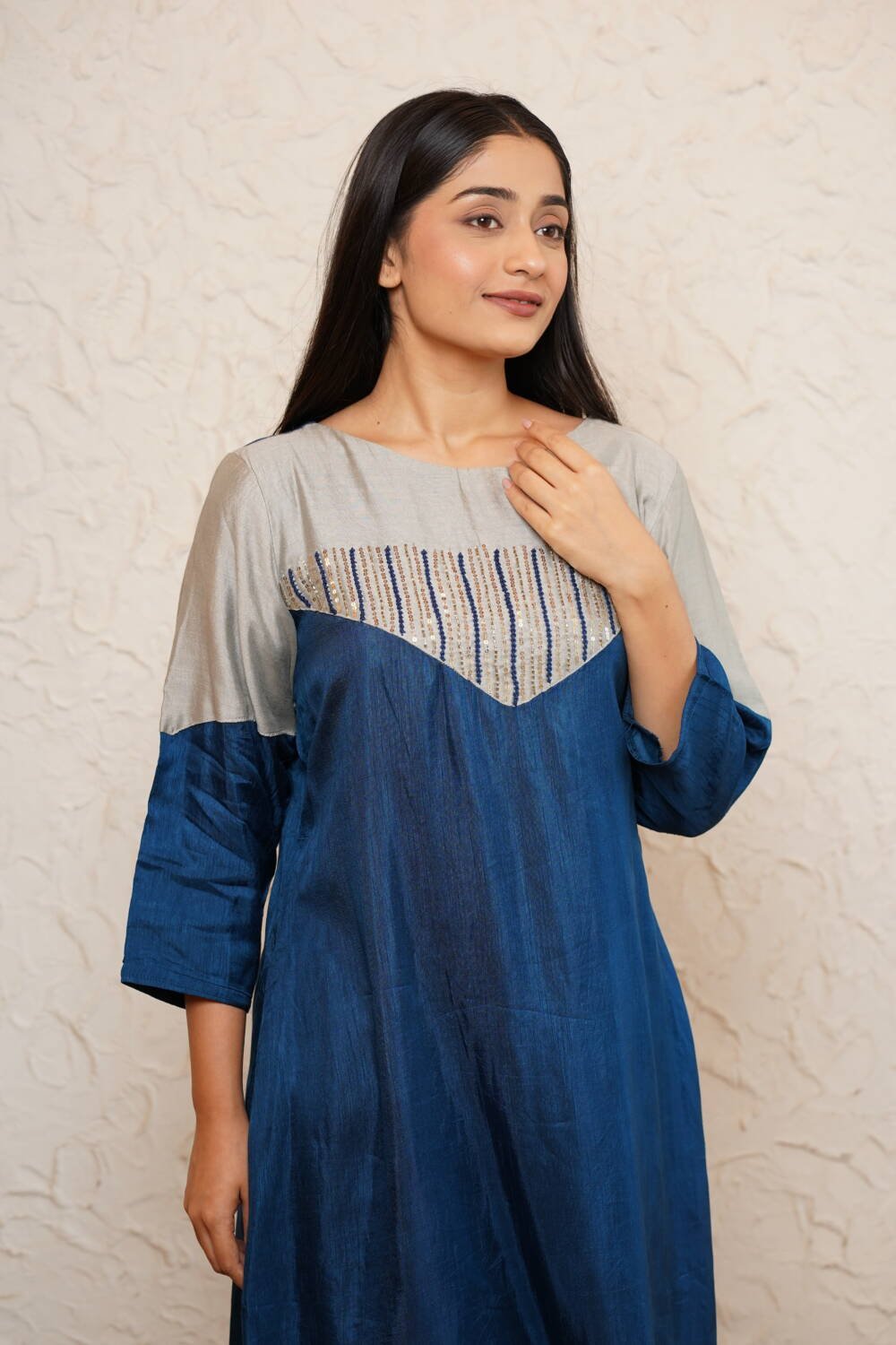 Neer (Top Bottom Set) - Image 5