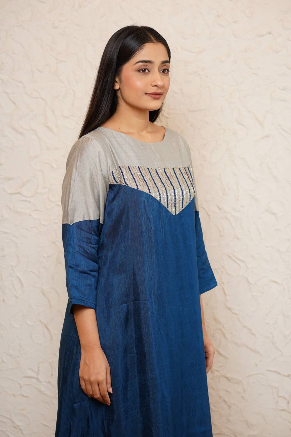 Neer (Top Bottom Set) - Image 7