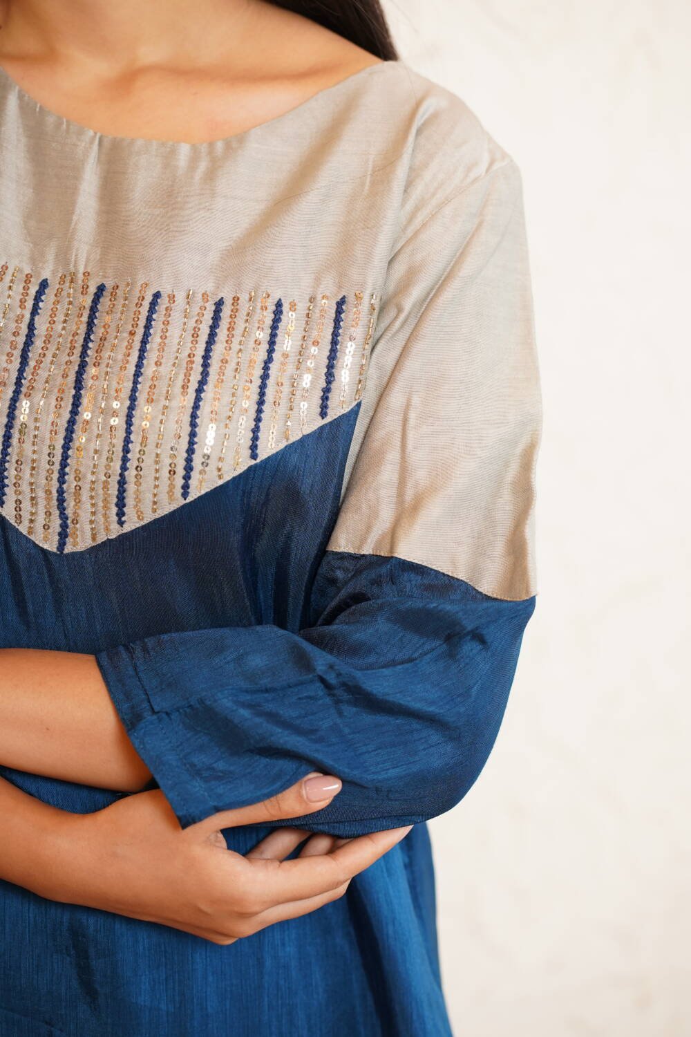 Neer (Top Bottom Set) - Image 9